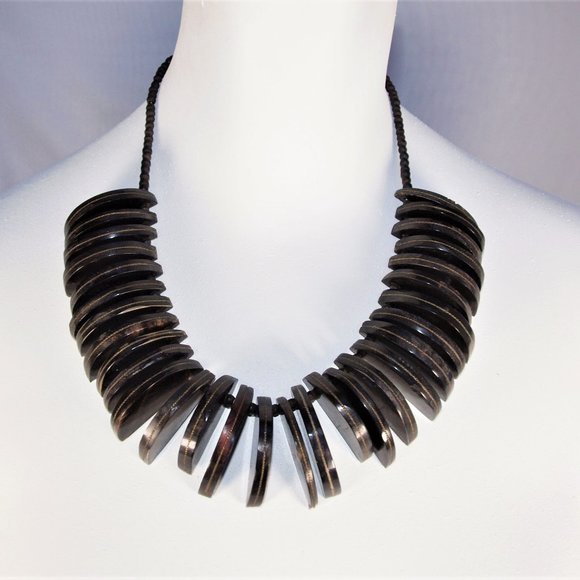 Statement Vintage Horn Disc Necklace - Picture 1 of 3